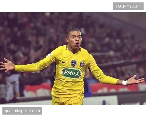 姆巴佩战术角色解析：个人决策与团队协作如何平衡